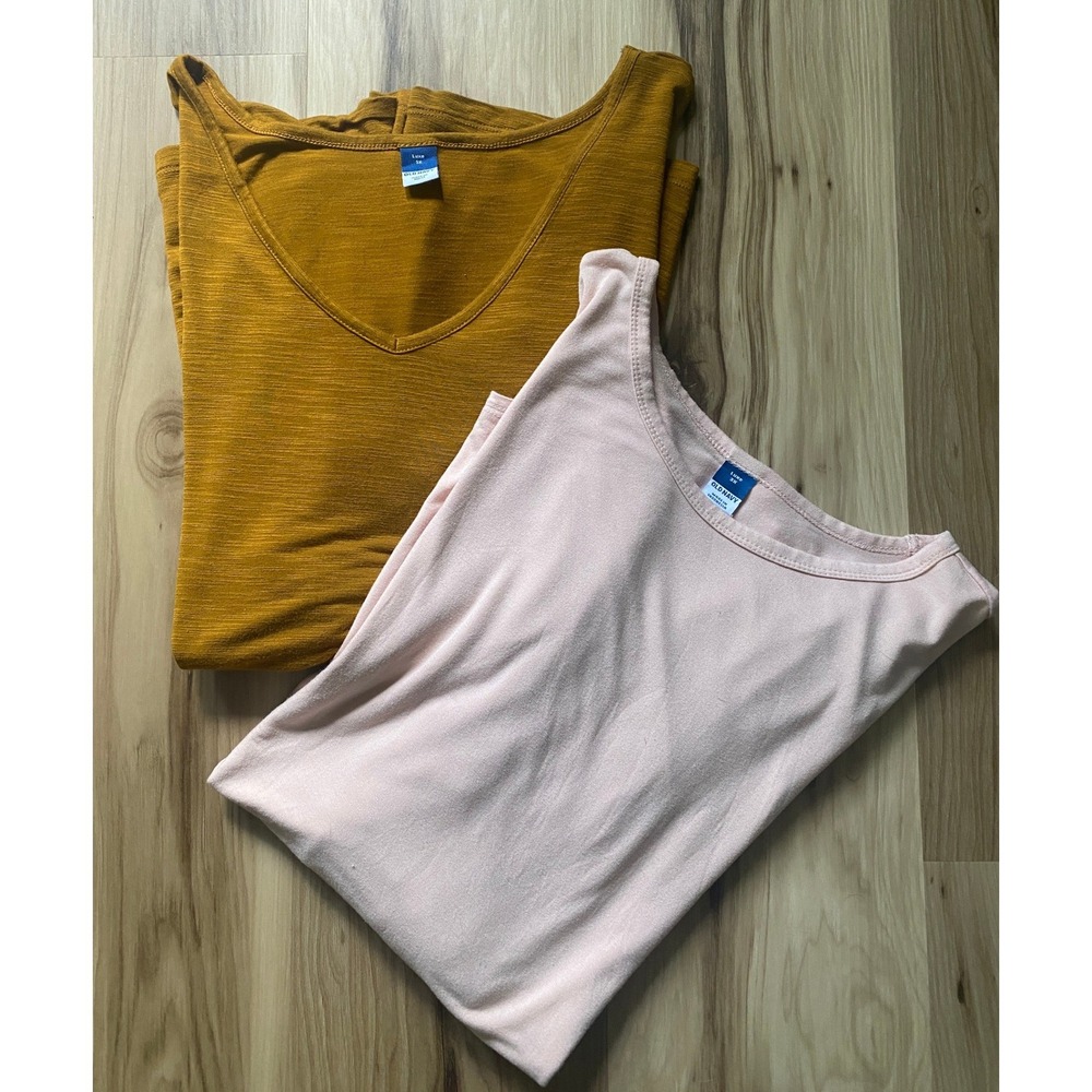 Old Navy Luxe T-Shirt Bundle 3X Pink Puff Sleeve & Mustard Yellow V-Neck Tee
